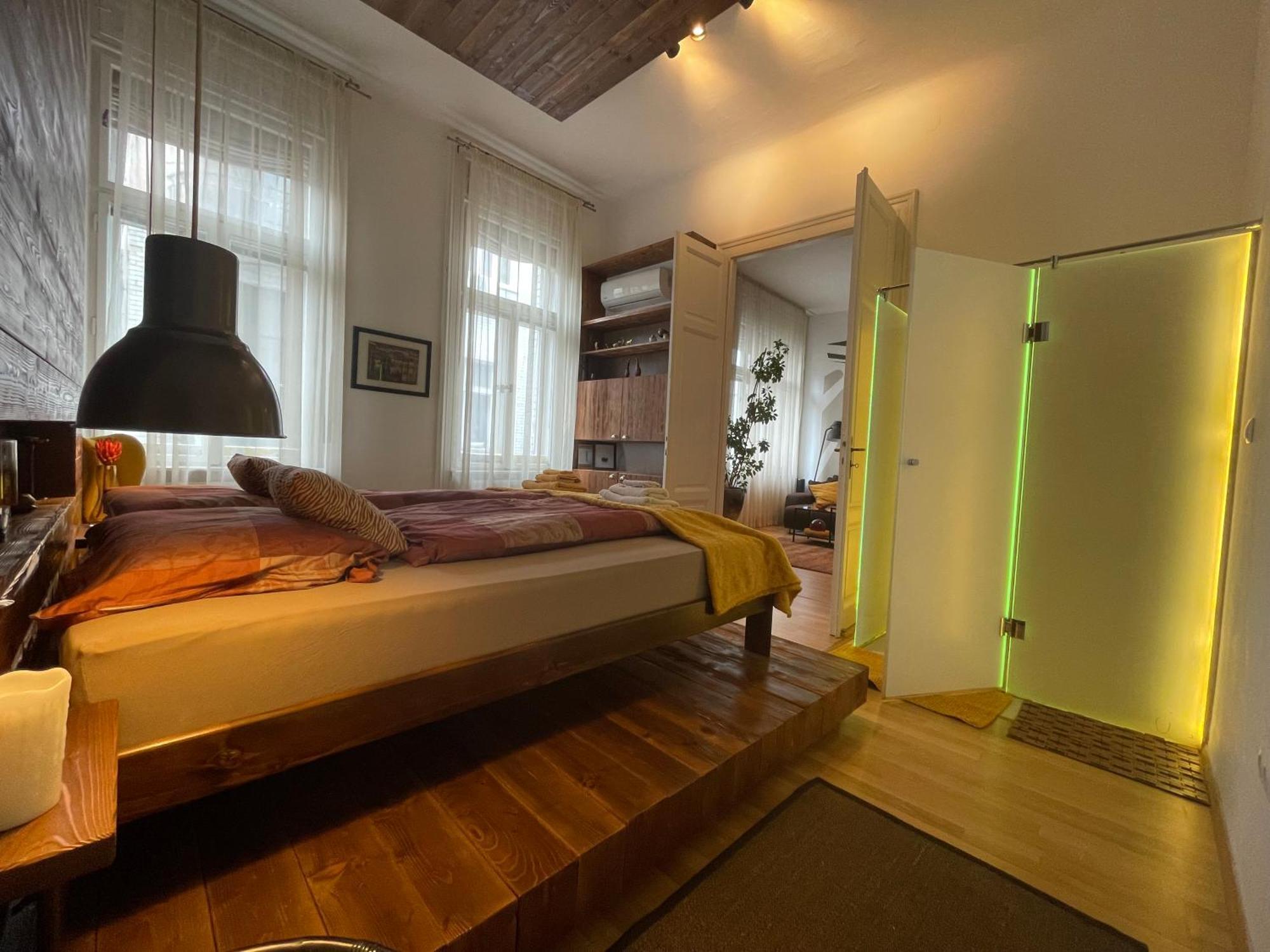 Apartment Amber Pearl 2 And 2 Bathrooms At Kalvin Square *